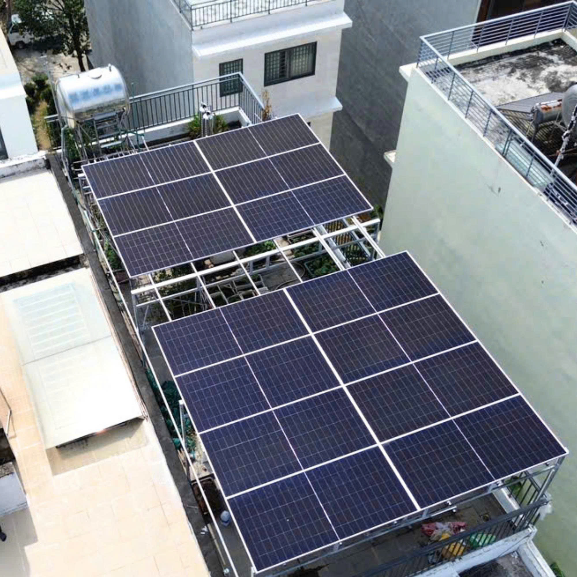 Hệ điện mặt trời áp mái Nam Phương Tech